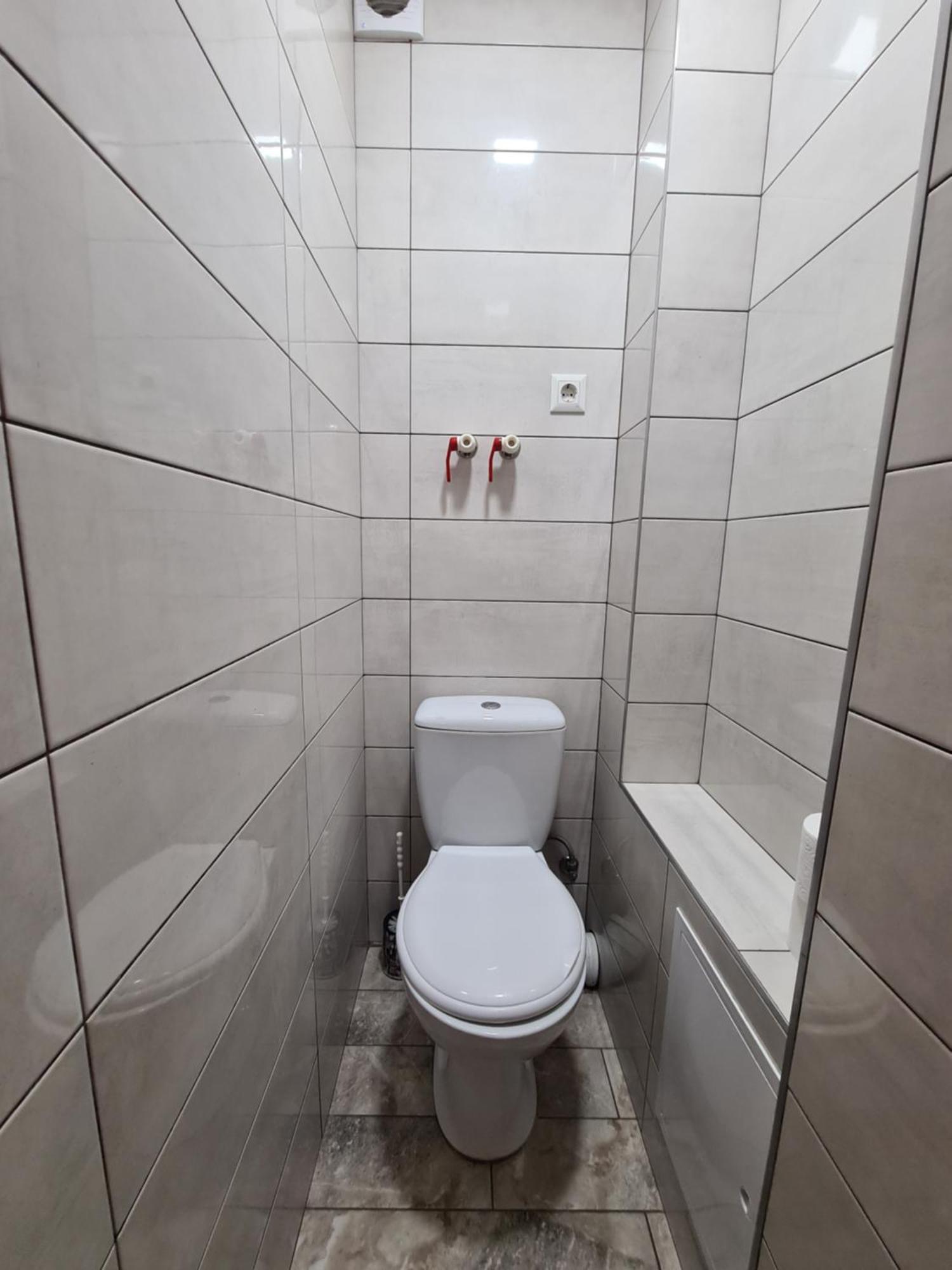 Decebal 2 Apartment คีชีเนา ภายนอก รูปภาพ