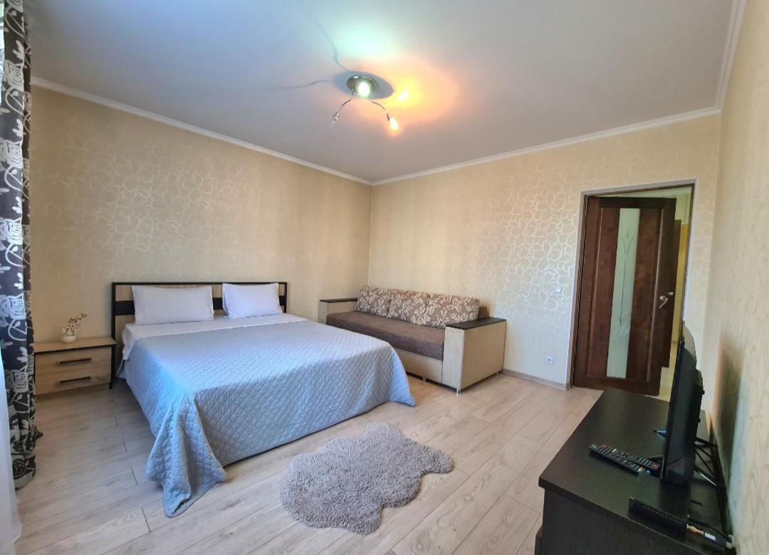 Decebal 2 Apartment คีชีเนา ภายนอก รูปภาพ